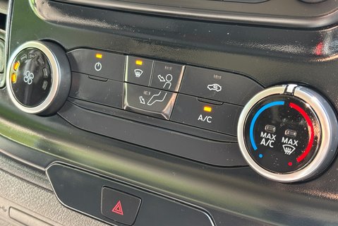 Ford Transit 350 L3 H2 AWD Leader 170 ps Panel Van - Air Con 18