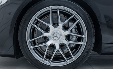 Mercedes-Benz S63 AMG Cabriolet 35