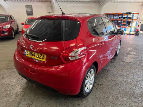 Peugeot 208 1.2 VTi Style Euro 5 5dr 8