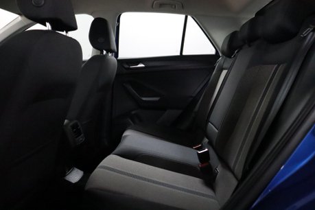 Volkswagen T-Roc SE TDI 41