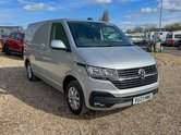 Volkswagen Transporter AUTO SWB L1H1 Highline T28 AirCon Alloys Camera Tow Bar EURO 6 4