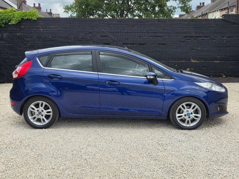 Ford Fiesta 1.0T EcoBoost Zetec Euro 5 (s/s) 5dr 4