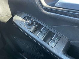 Ford Kuga 2.5 Kuga ST-Line X Phev CVT 5dr 64