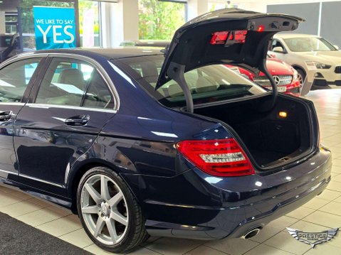 Mercedes-Benz C Class 2.1 C220 CDI BlueEfficiency Sport G-Tronic+ Euro 5 (s/s) 4dr 42