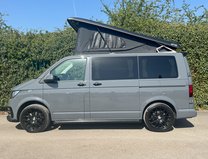 Volkswagen Transporter Camper | 4 Berth | Air Con | Pop Top | Cooker | Rock n Roll Bed 4