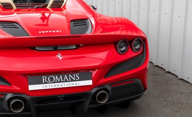 Ferrari F8 Tributo Spider 25