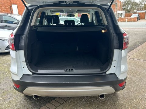 Ford Kuga TITANIUM EDITION 11