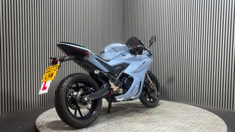 Sinnis GPX 125 Super Sports Petrol Manual Euro 5 (12 ps) 2