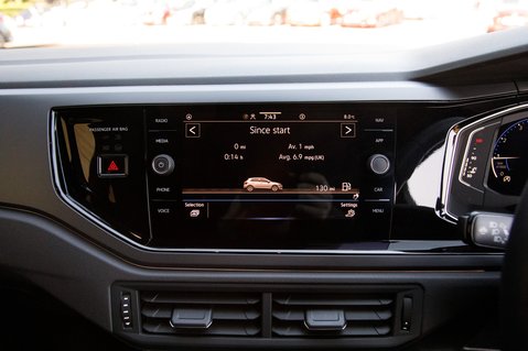 Volkswagen Polo R-LINE TSI 30