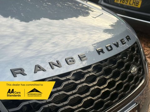 Land Rover Range Rover Velar 2.0 Range Rover Velar R-Dynamic SE D180 Auto 4WD 5dr 6