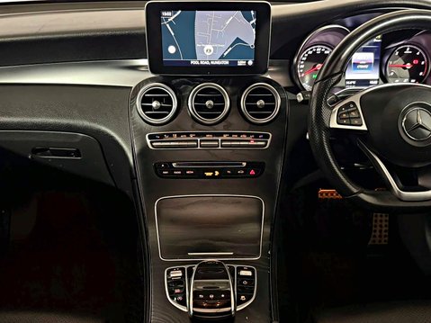 Mercedes-Benz GLC GLC 220 D 4MATIC AMG LINE PREMIUM PLUS 16