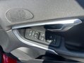 Volvo V40 2.0 T2 R-Design Euro 6 (s/s) 5dr 33