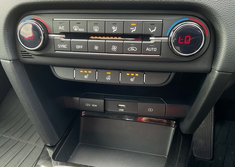 Kia Ceed 1.5 T-GDi GT-Line 21