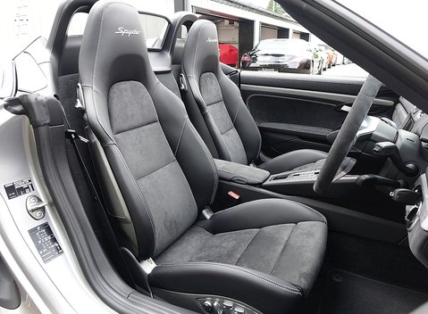 Porsche Boxster Spyder 18