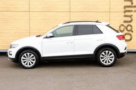 Volkswagen T-Roc SE TSI 13
