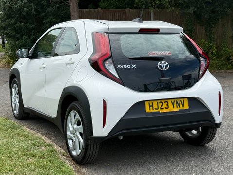 Toyota Aygo X VVT-I PURE 933 MILES 28
