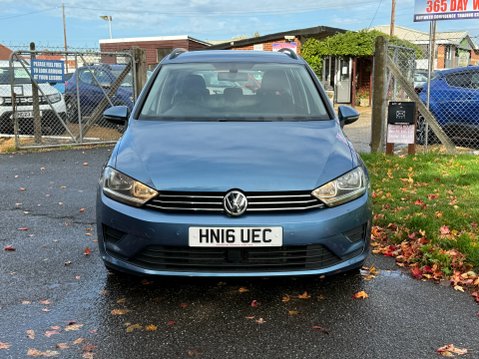 Volkswagen Golf SV SE TSI 9