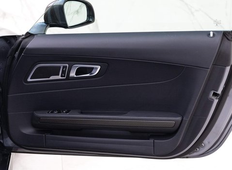 Mercedes-Benz G Series AMG GT R PREMIUM 13