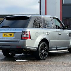 Land Rover Range Rover Sport 3.0 SD V6 HSE Black SUV 5dr Diesel Auto 4WD Euro 5 (255 bhp) 7