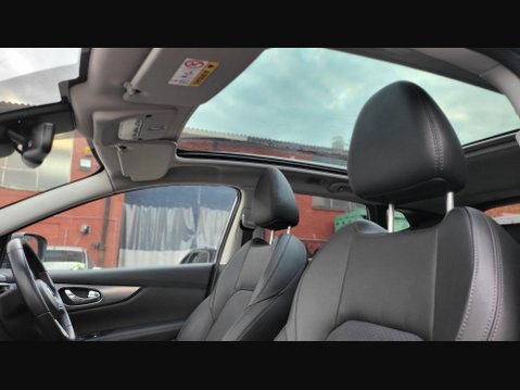 Nissan Qashqai TEKNA DIG-T 2