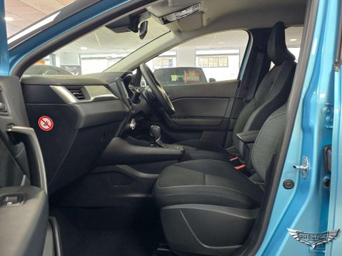 Renault Captur 1.3 TCe Iconic EDC Euro 6 (s/s) 5dr 67