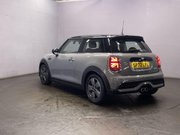 Mini Hatch 2.0 Cooper S Classic Hatchback 3dr Petrol Steptronic Euro 6 (s/s) (178 ps) 6