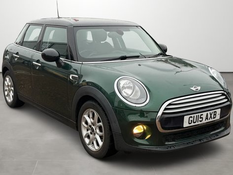 Mini Hatchback 1.5 Cooper 5dr Auto [Chili Pack]