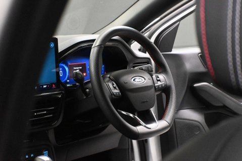 Ford Focus 1.0 Focus ST-Line X mHEV Auto 5dr 4