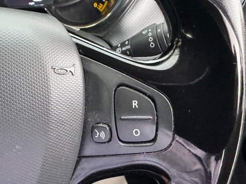 Renault Captur 1.5 dCi ENERGY Dynamique S Nav Auto Euro 6 (s/s) 5dr 21
