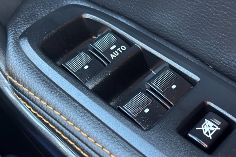 Ford Ranger Wildtrak 213 ps 4x4 Double Cab Pickup - Tonneau Cover 36