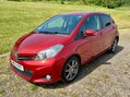 Toyota Yaris VVT-I SR 8