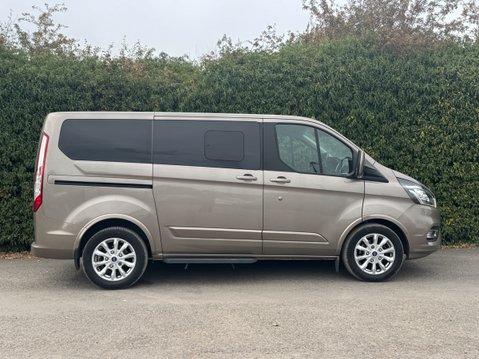 Ford Tourneo Custom Titanium | 8 Seats | 8 Seats | L1 SWB | NO VAT | Euro 6 | VANLUX 4