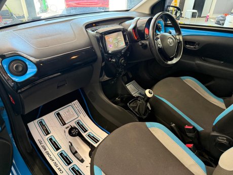 Toyota Aygo 1.0 VVT-i x-cite Euro 6 5dr 17