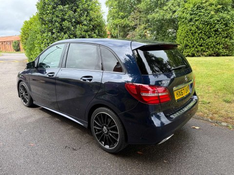 Mercedes-Benz B Class 1.5 B 180 AMG Line Premium D Auto 5dr 7