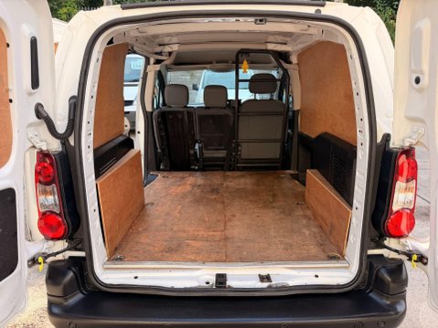 Citroen Berlingo 1.6 HDi 625 Enterprise Panel Van 5dr Diesel Manual L1 (Euro 5) (135 g/km, 7 14