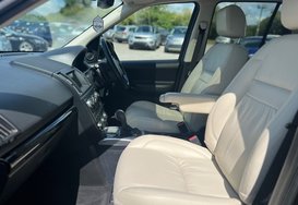 Land Rover Freelander SD4 METROPOLIS 29