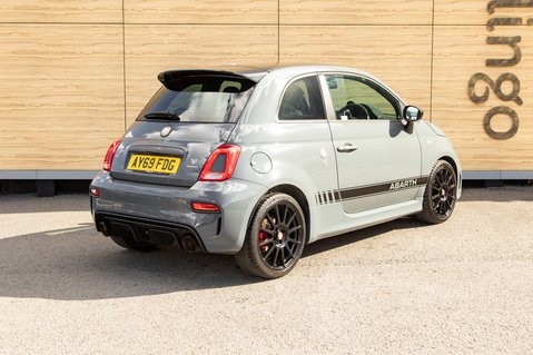 Abarth 500 595 ESSEESSE 2