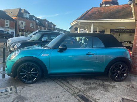 Mini Convertible 2.0 Cooper S Euro 6 (s/s) 2dr 4