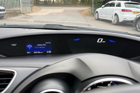 Honda Civic I-VTEC SE PLUS NAVI AUTOMATIC - ONE LADY OWNER - REVERSE CAMERA 34