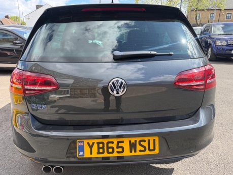 Volkswagen Golf GTE NAV DSG 9