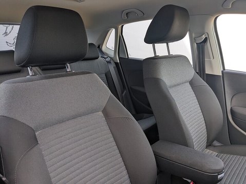 Volkswagen Polo SE DSG 13