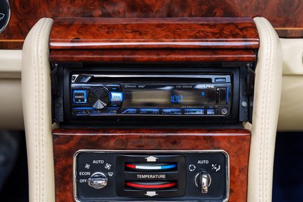 Rolls-Royce Corniche V Convertible 20