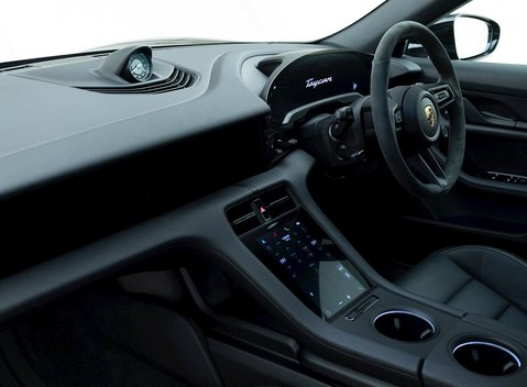 Porsche Taycan 4S Sport Turismo 15