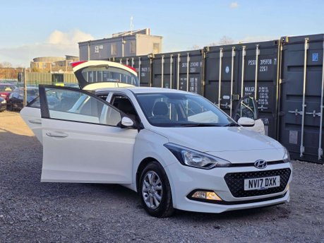 Hyundai i20 1.4 SE Hatchback 5dr Petrol Auto Euro 6 (100 ps) 7