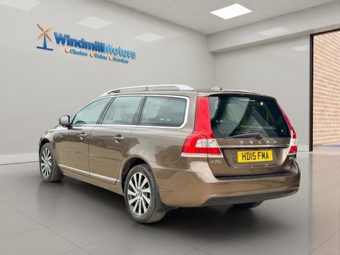 Volvo V70 2.0 D3 SE Lux Geartronic Euro 5 (s/s) 5dr 9