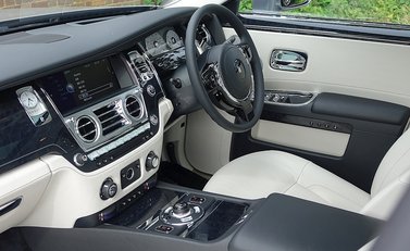 Rolls-Royce Ghost 19