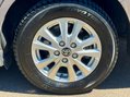 Toyota Noah Hybrid 1.8 81