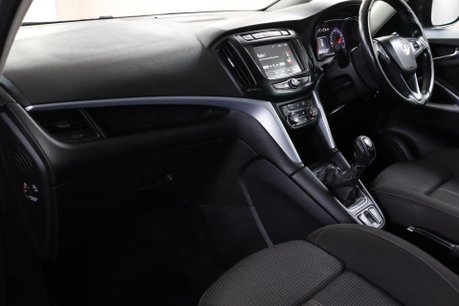 Vauxhall Zafira SRI 34