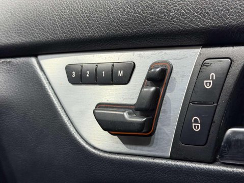 Mercedes-Benz C Class 6.3 C63 V8 AMG Edition 125 Coupe 2dr Petrol SpdS MCT Euro 5 (457 ps) 33