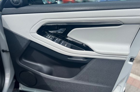 Land Rover Range Rover Evoque R-DYNAMIC S MHEV 20